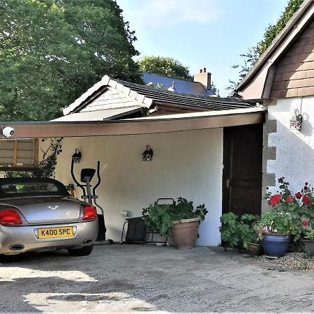 The Old Boathouse Villa Gweek Екстериор снимка