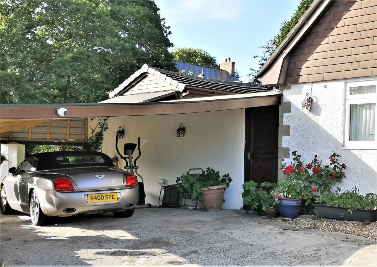 The Old Boathouse Villa Gweek Екстериор снимка